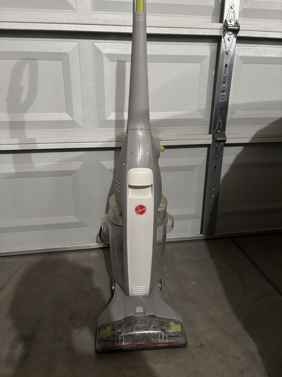 Hoover FloorMate Deluxe Hard Floor Cleaner Machine