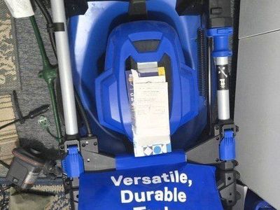 Kobalt - Brand new 24-Volt Max Brushless Cordless ( Self Propelled!) Electric Lawn Mower Kit - 60 Min Runtime.