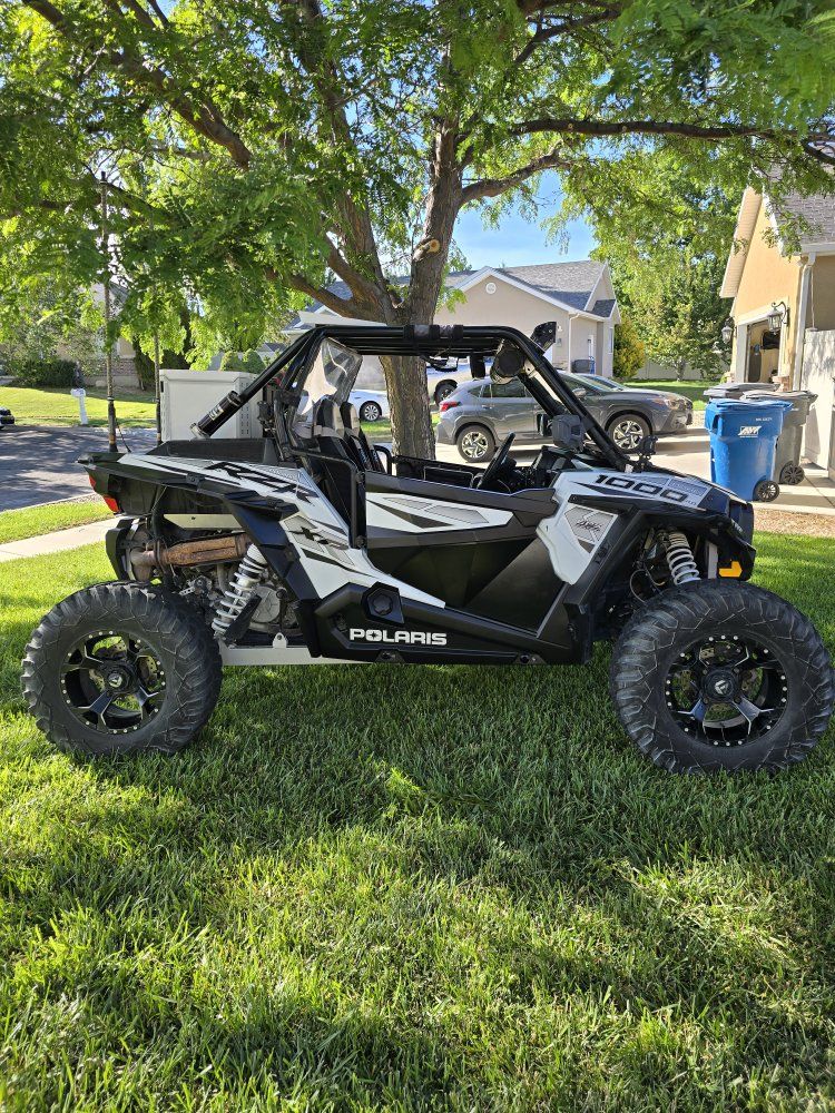 2015 Polaris RZR XP 1000