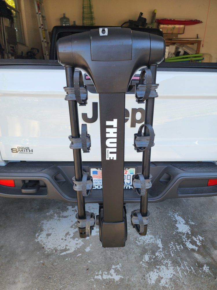 Thule Apex XT 4-Bikes Hitch Rack