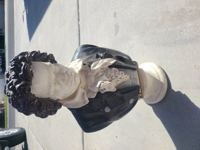 Beethoven bust, large