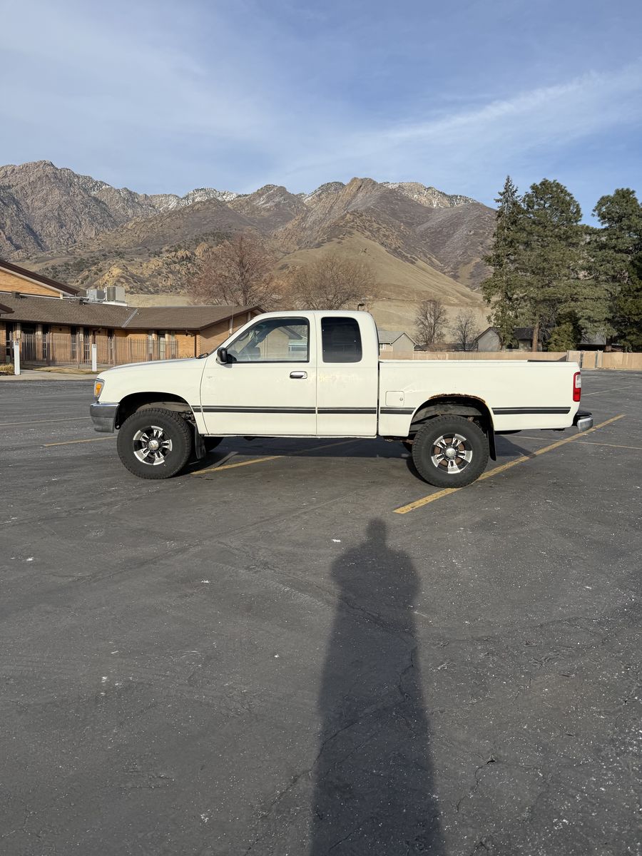 1996 TOYOTA T100 Base