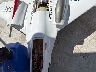 Pilot RC 1/8.5 F-16 Thunderbird BNF