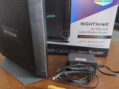 Netgear Nighthawk AC1900 WiFi Cable Modem Router