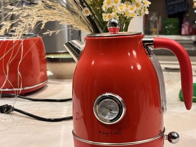 MegaChef MGCTKETTLE-1.8L Electric Tea Kettle with Temperature Gauge, 1.8L, Red
