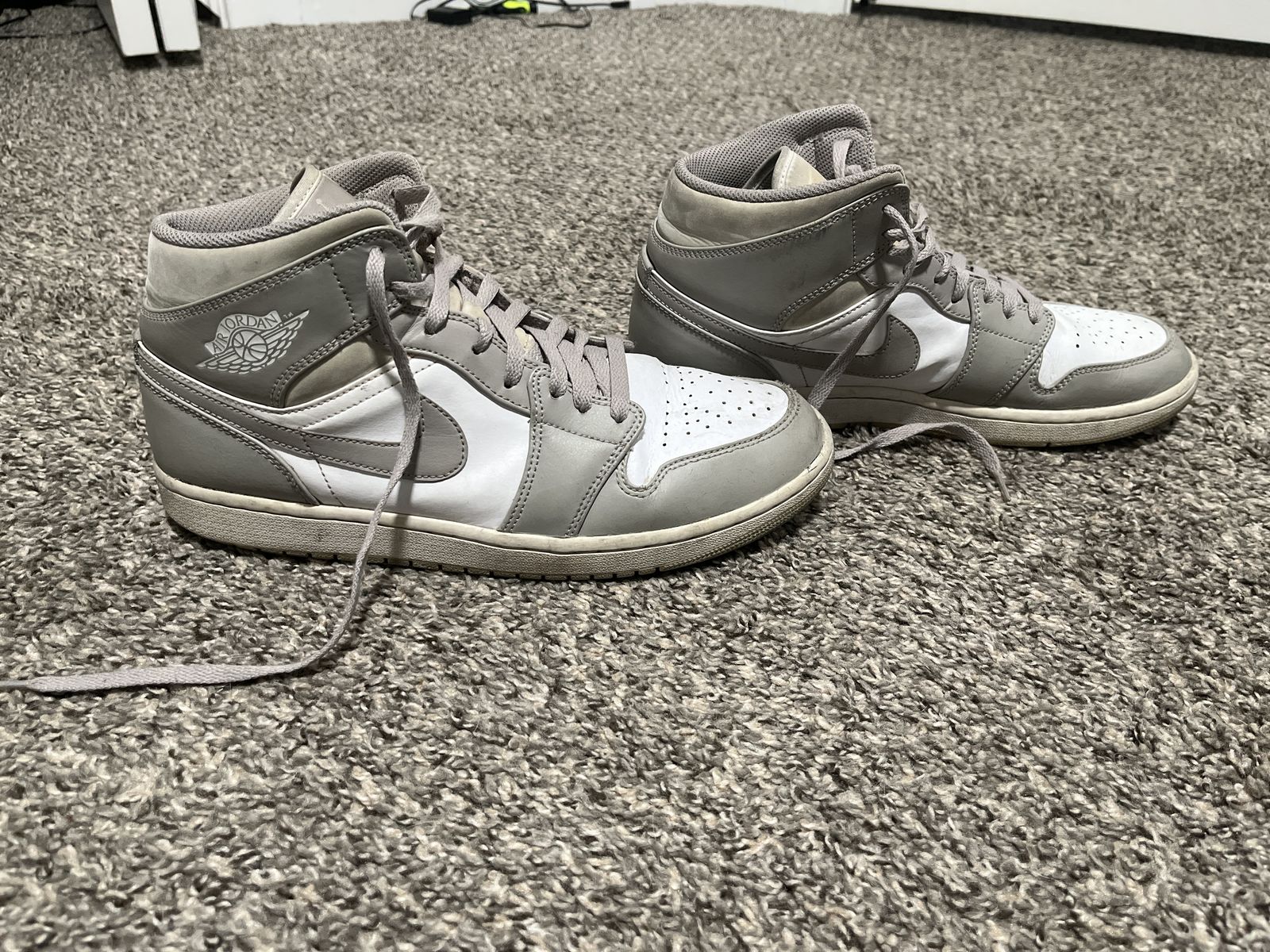 Air Jordan 1's High-tops