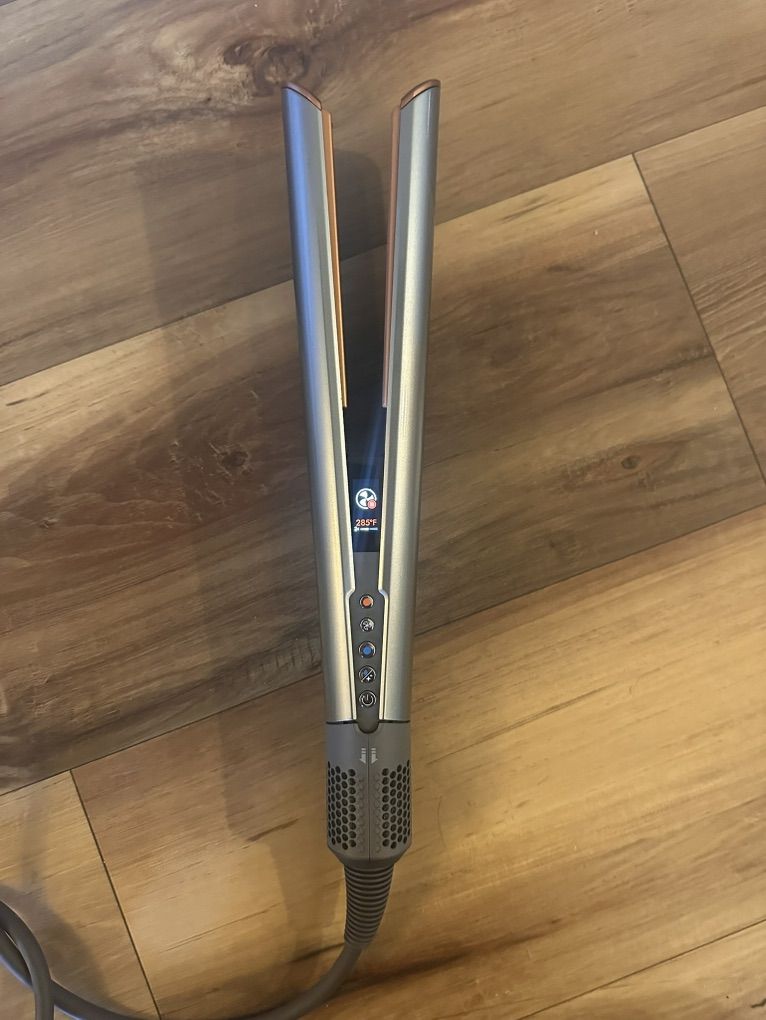 Dyson Airstrait Wet To Dry Straightener