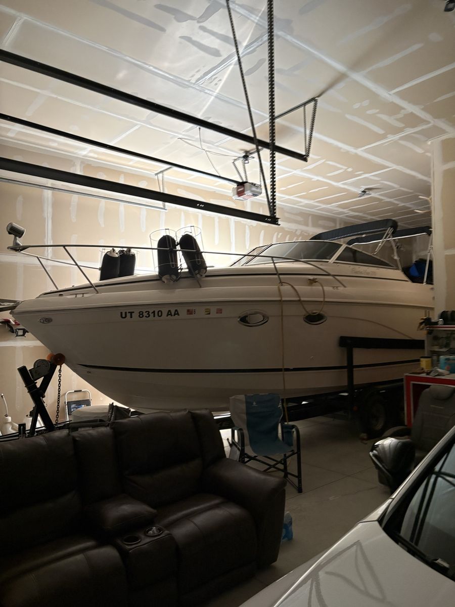 Main image 4