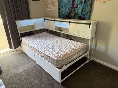 Corner Twin Bed