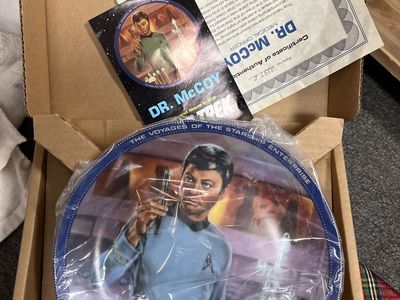 Star Trek Plate Dr McCoy