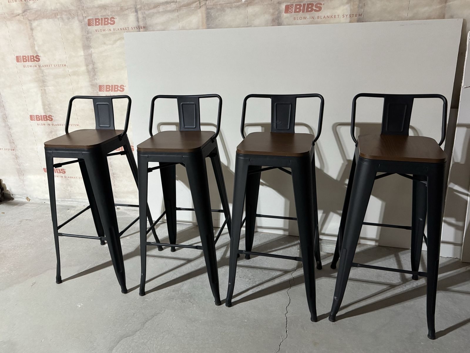 Set of 4 bar chairs