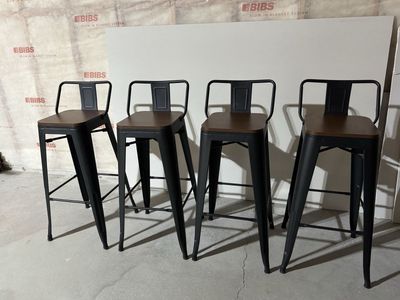 Set of 4 bar chairs