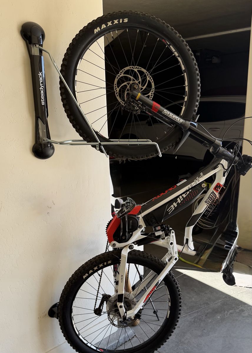 Steadyrack Bike Racks (2) – Classic + Fat Tire