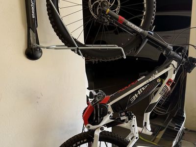 Steadyrack Bike Racks (2) – Classic + Fat Tire