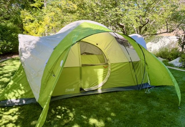 Coleman Montana 8-Person Tent – Excellent Condition, All Pieces