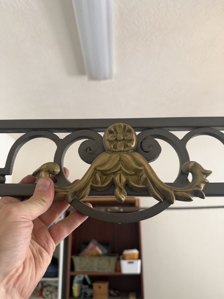 Main image 3