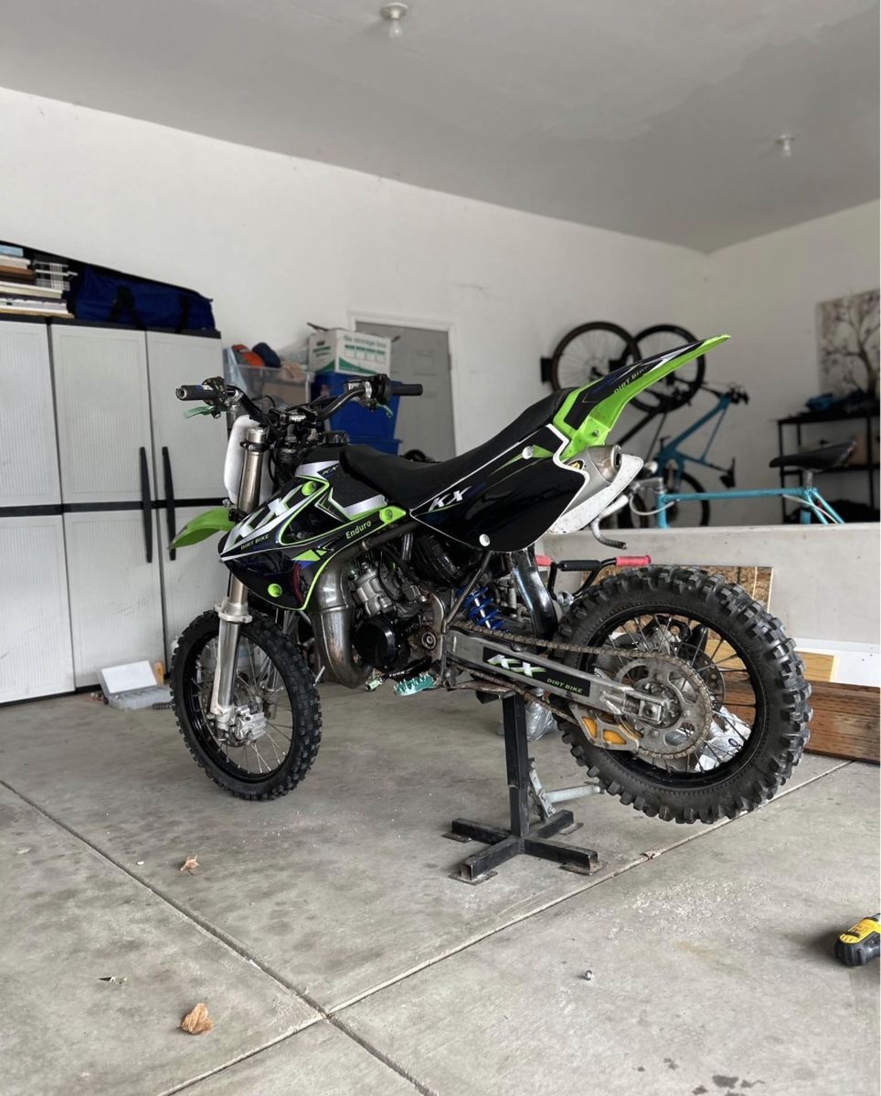 Kx85