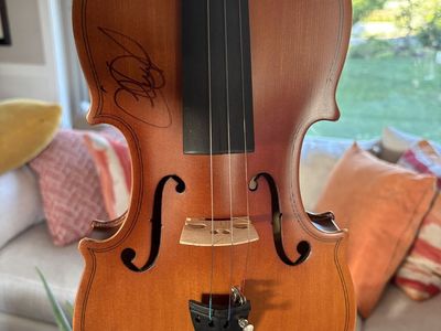 Autographed Charlie Daniels Violin