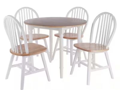 Set of 4 Solid Wood Windsor Chairs – Brand New