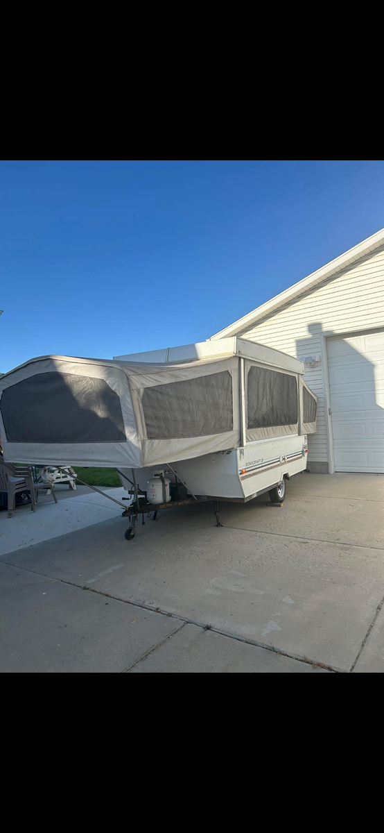 Tent trailer