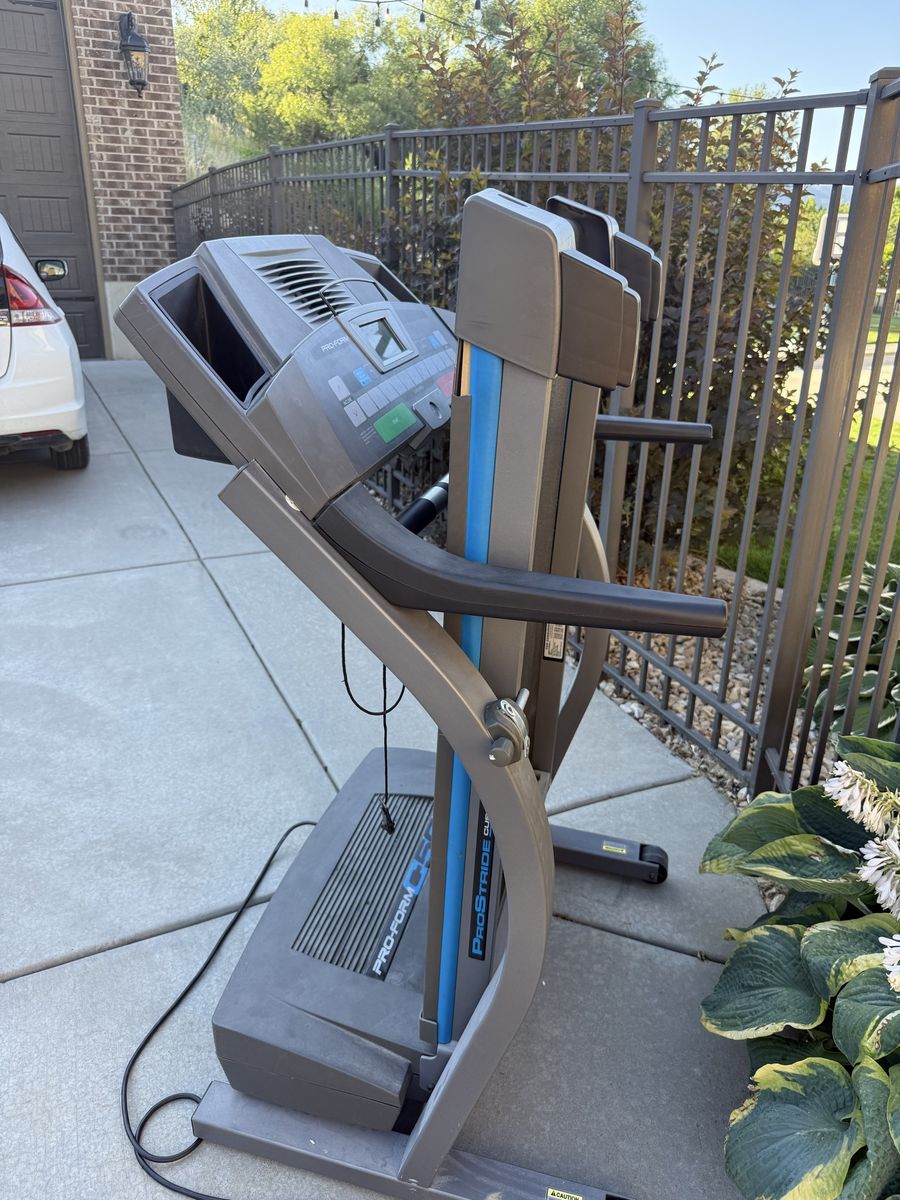 Free treadmill. Come get it.