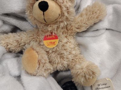 "Charly" steiff teddy bear
