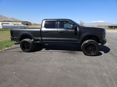 2023 ford f250 lariat 6.7 HO turbo diesel