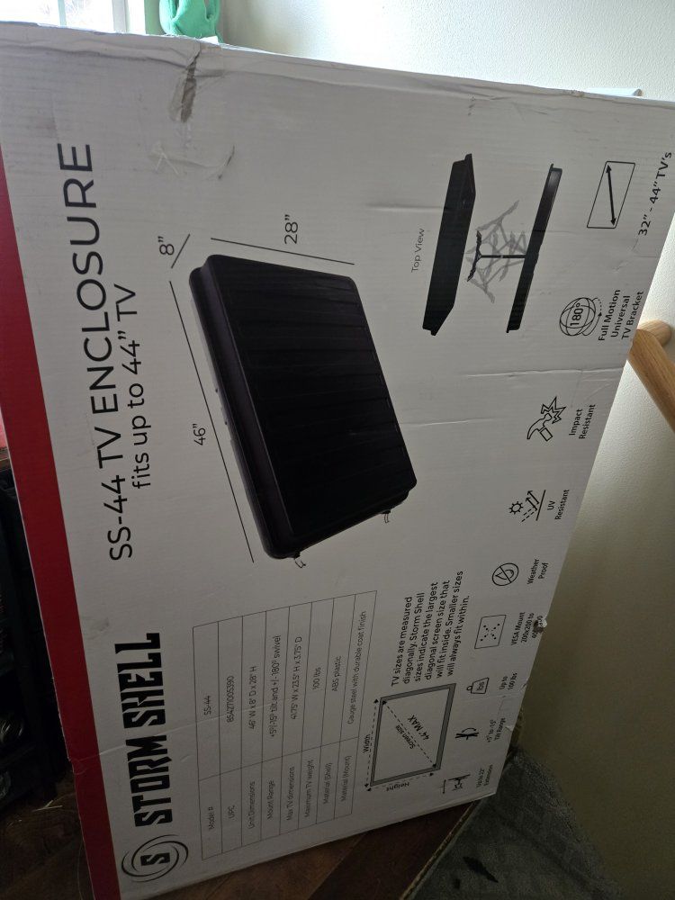 Main image 6