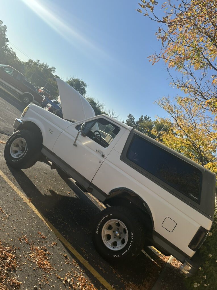 1993 FORD BRONCO