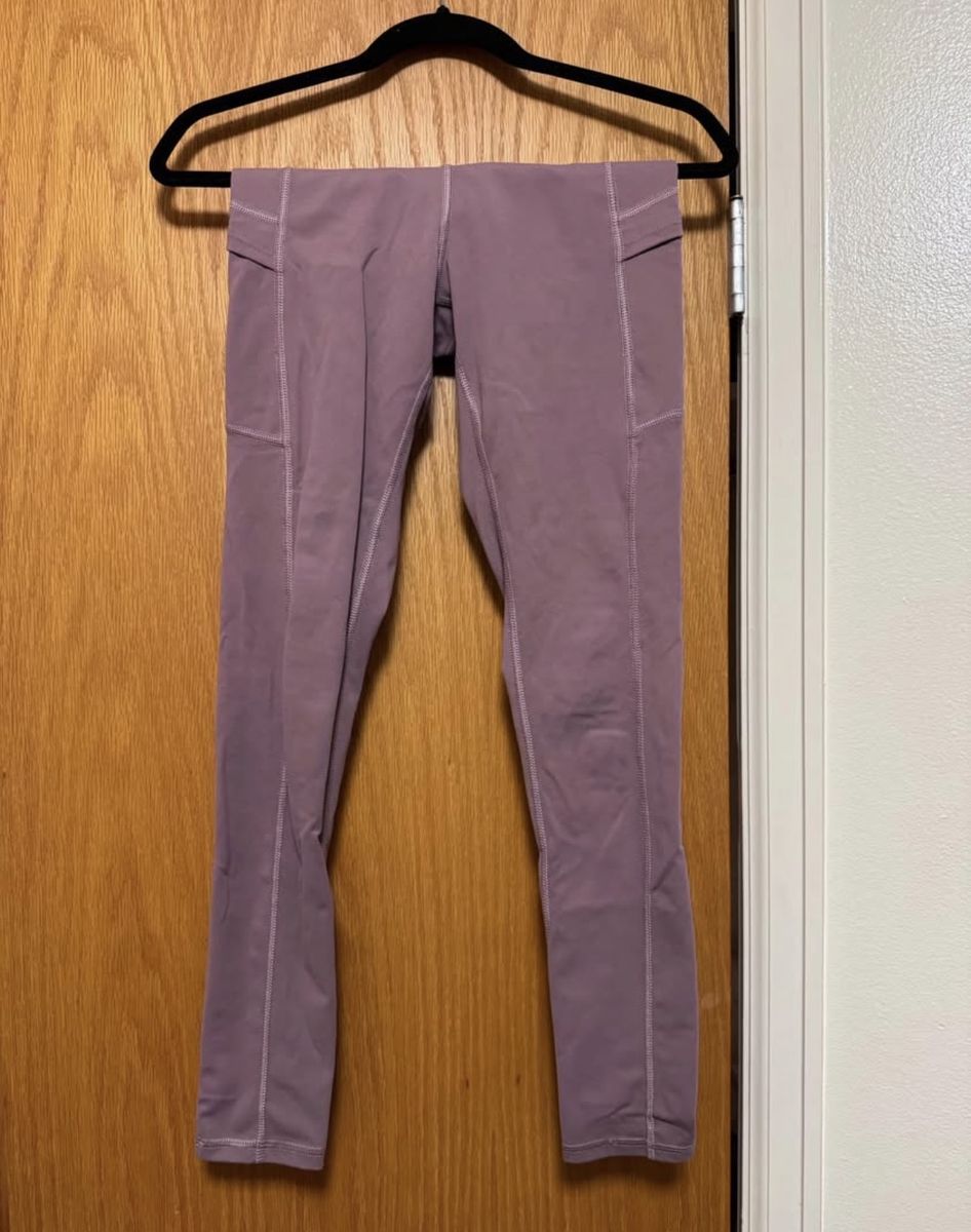Women's Dusty Mauve High-Waisted Athletic Leggings with Side Pockets - Size Small