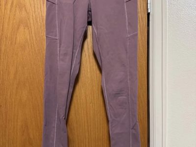 Women's Dusty Mauve High-Waisted Athletic Leggings with Side Pockets - Size Small