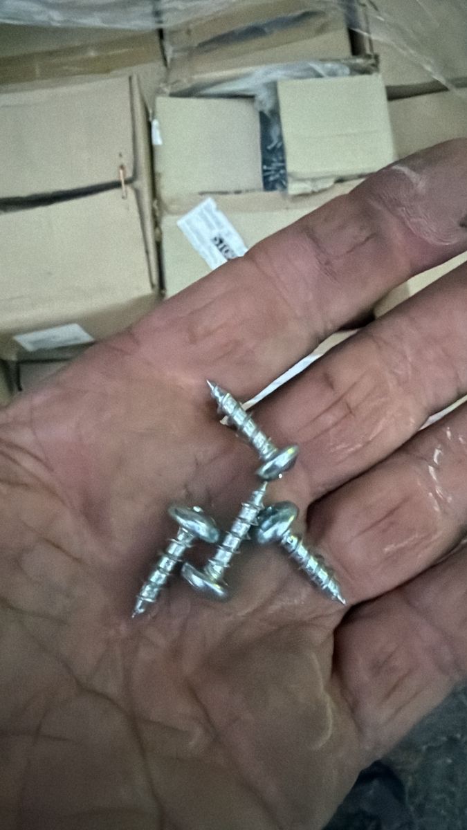 #12 x 3/4 pan head screws 6500 count