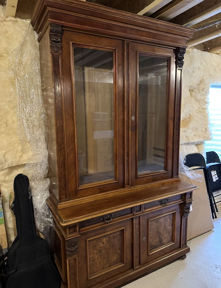 Antique hutch/ cabinet