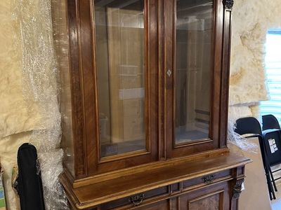 Antique hutch/ cabinet