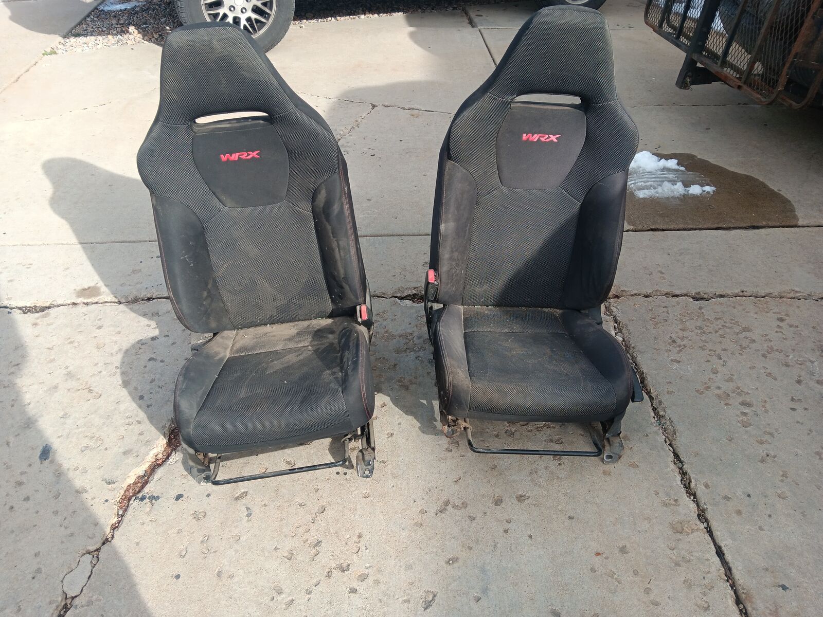 2008-2014 subaru impreza wrx front bucket seats