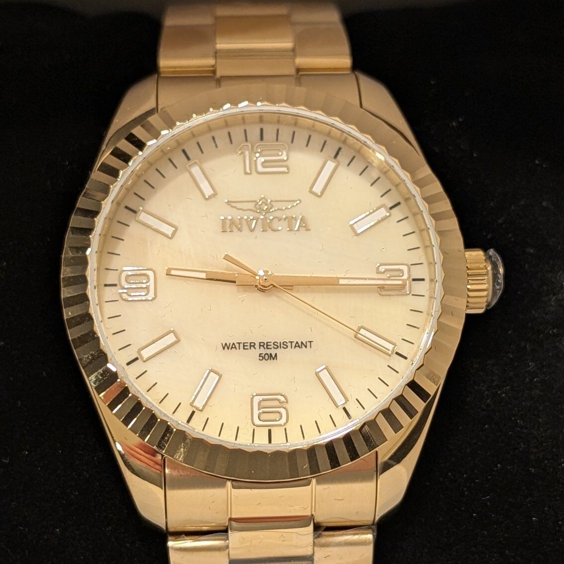 NIB Men's INVICTA Watch (Model 50127)