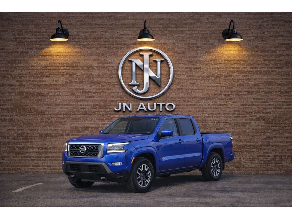 2024 Nissan Frontier SL