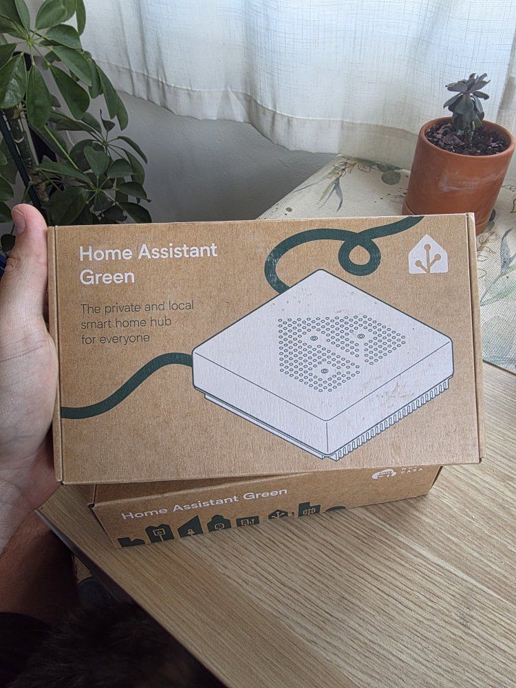 Home Assistant Green Private & Local Smart Home Hub - New