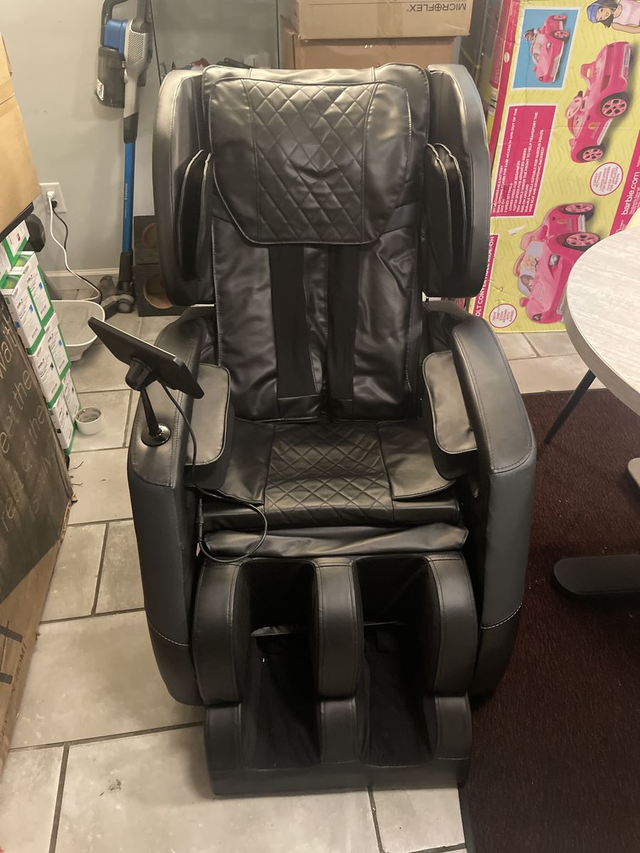NEW ZERO GRAVITY MASSAGE CHAIR W/HEAT