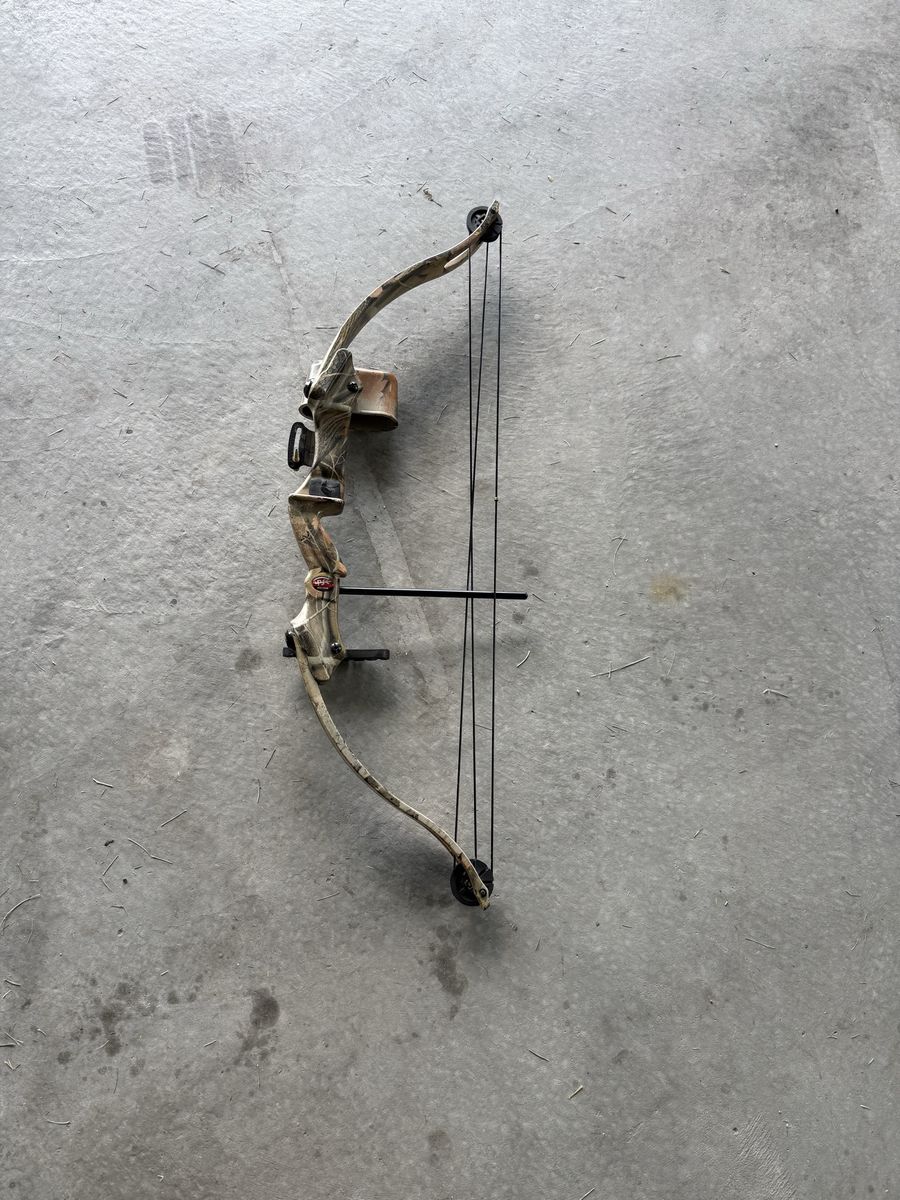 PSE archery kids bow