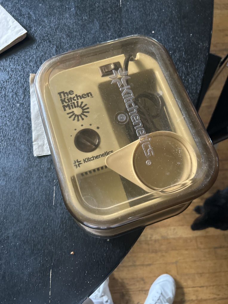 The Kitchen Mill By Kitchenetics Electric grinder