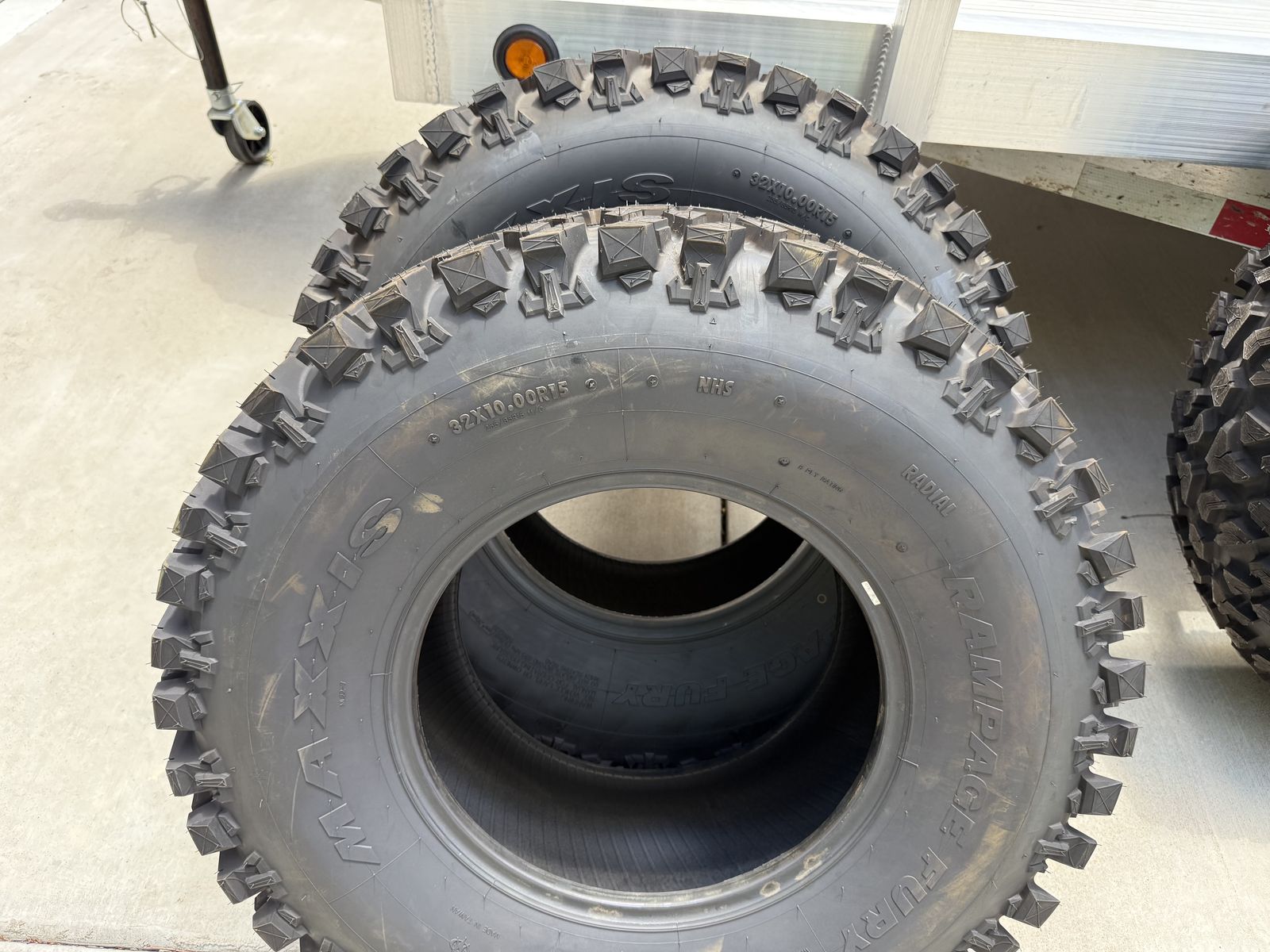 New Tires Maxxis Rampage Fury 32 x 10.00 R15 Polaris Pro R Takeoffs