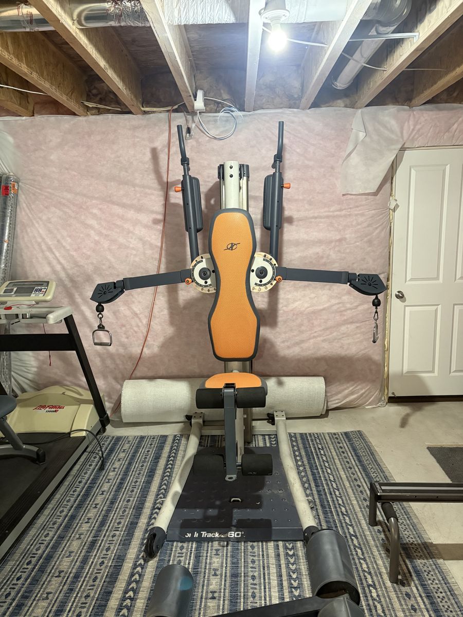 Nordic track  360 Freemotion machine. Full body workout.