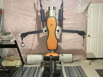 Nordic track 360 Freemotion machine. Full body workout.