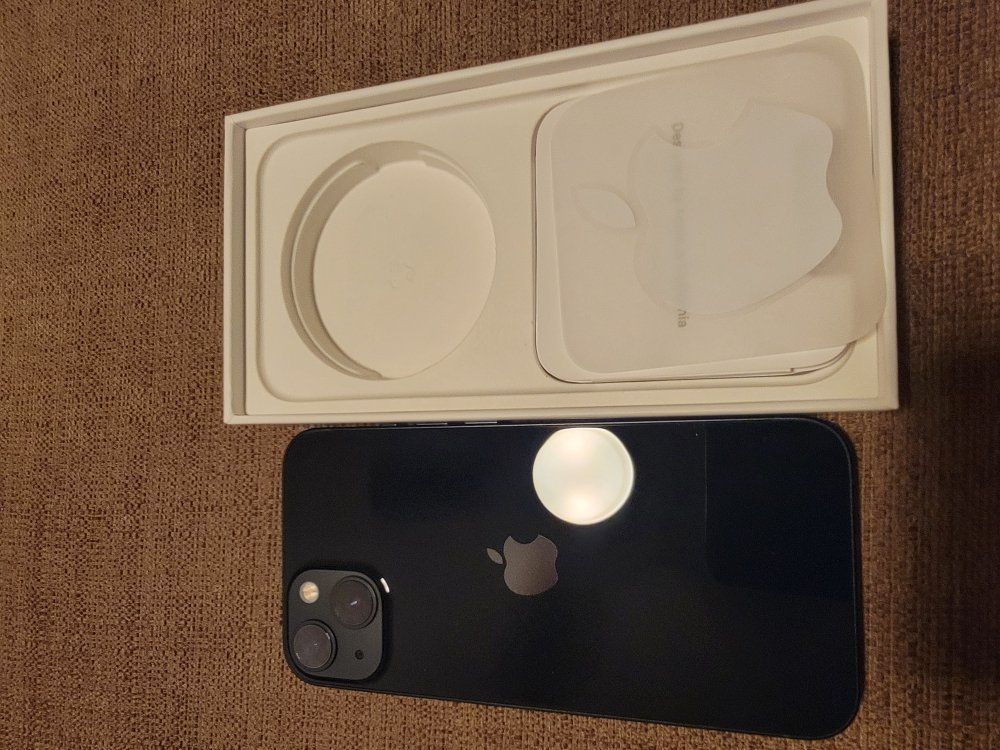 WTT- Like new iPhone13