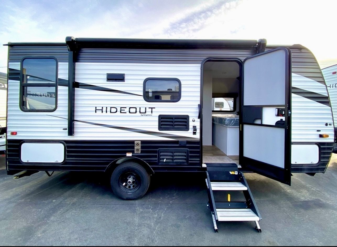 2021 Keystone Trailer 177LHS