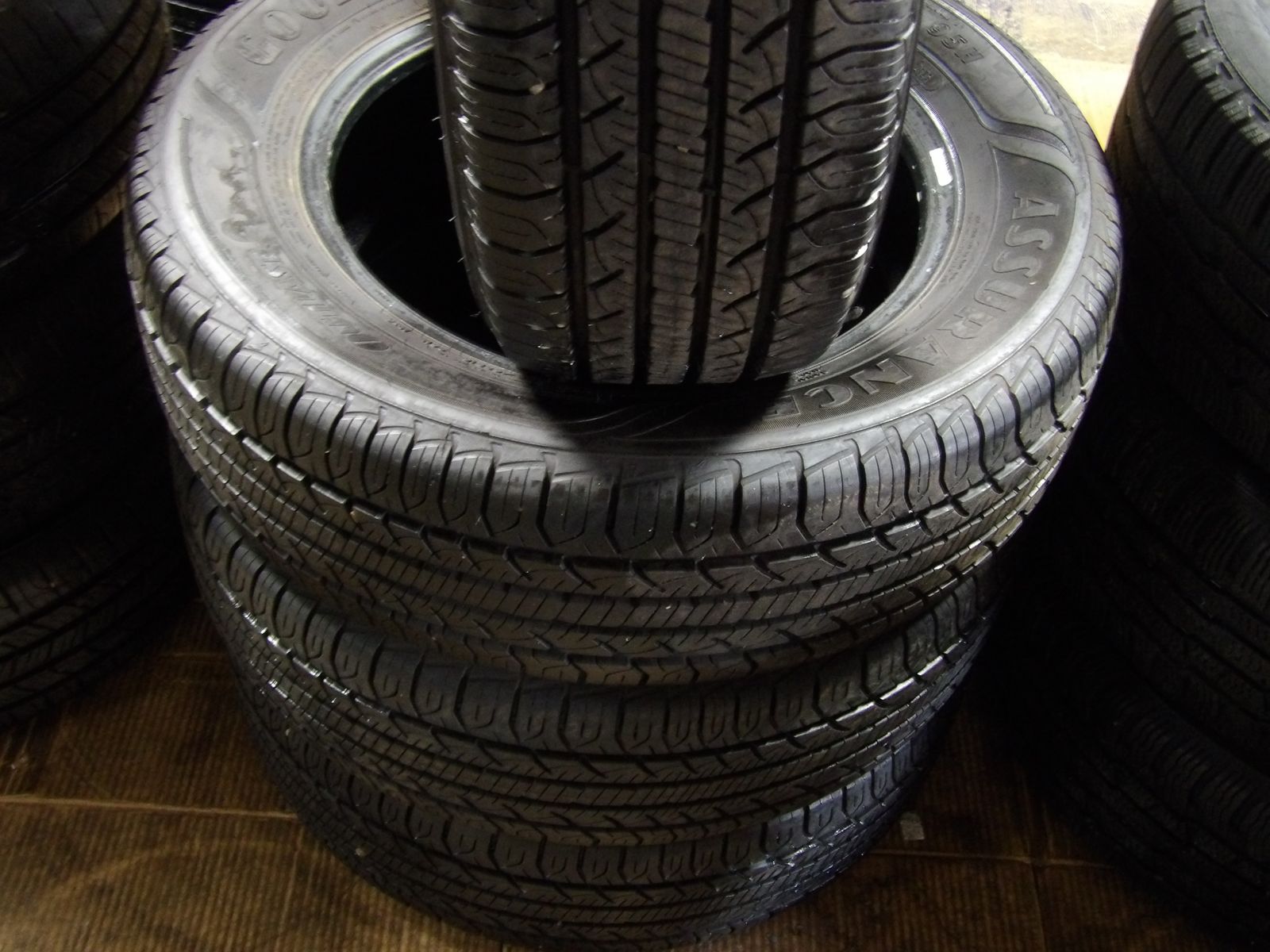 205/65R16 GOODYEAR ASSURANCE OULAST SET OF USED TIRES
