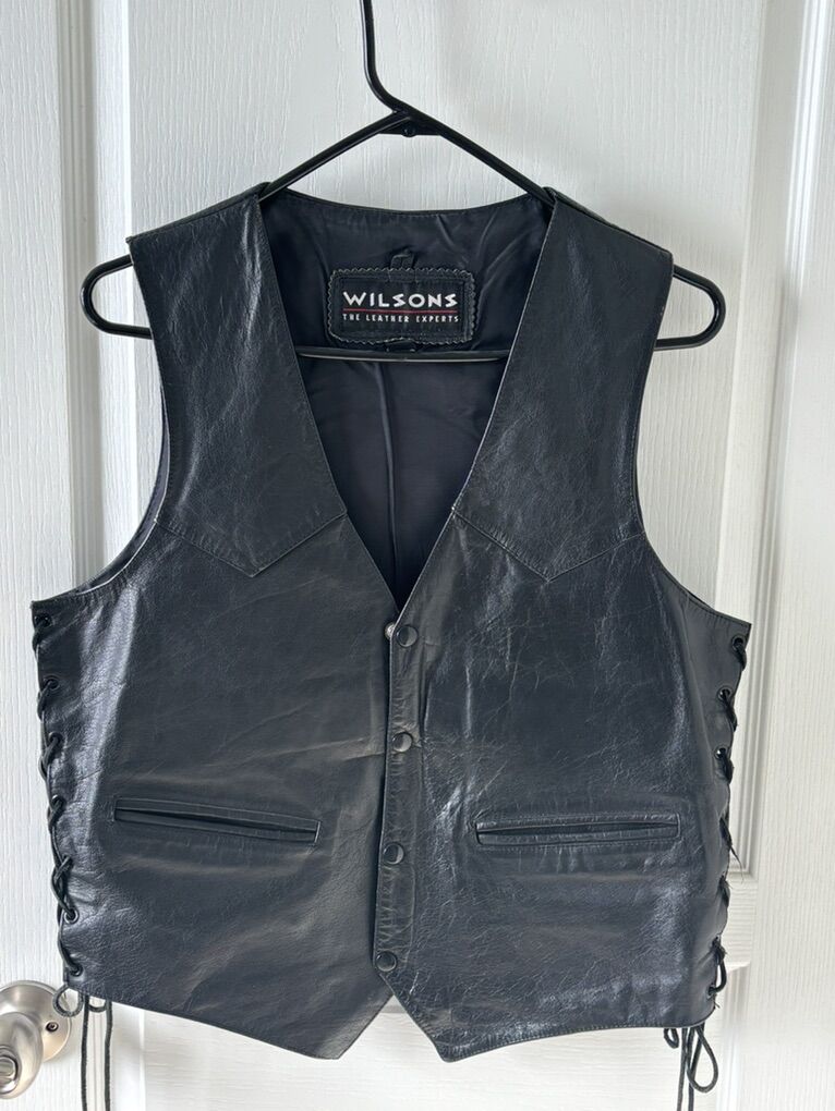 Women's Leather Vest-Medium
