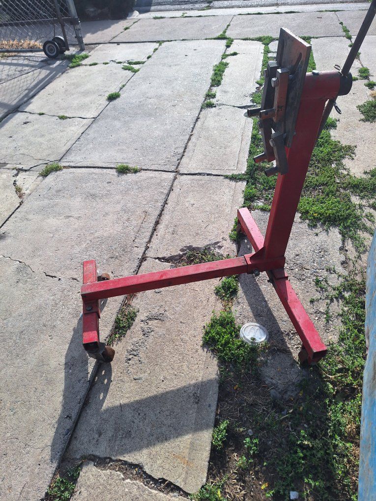 engine stand 