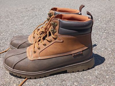 XRAY Men's Size 9.5 Brown Duck Boots - Durable & Stylish for All-Weather Wear